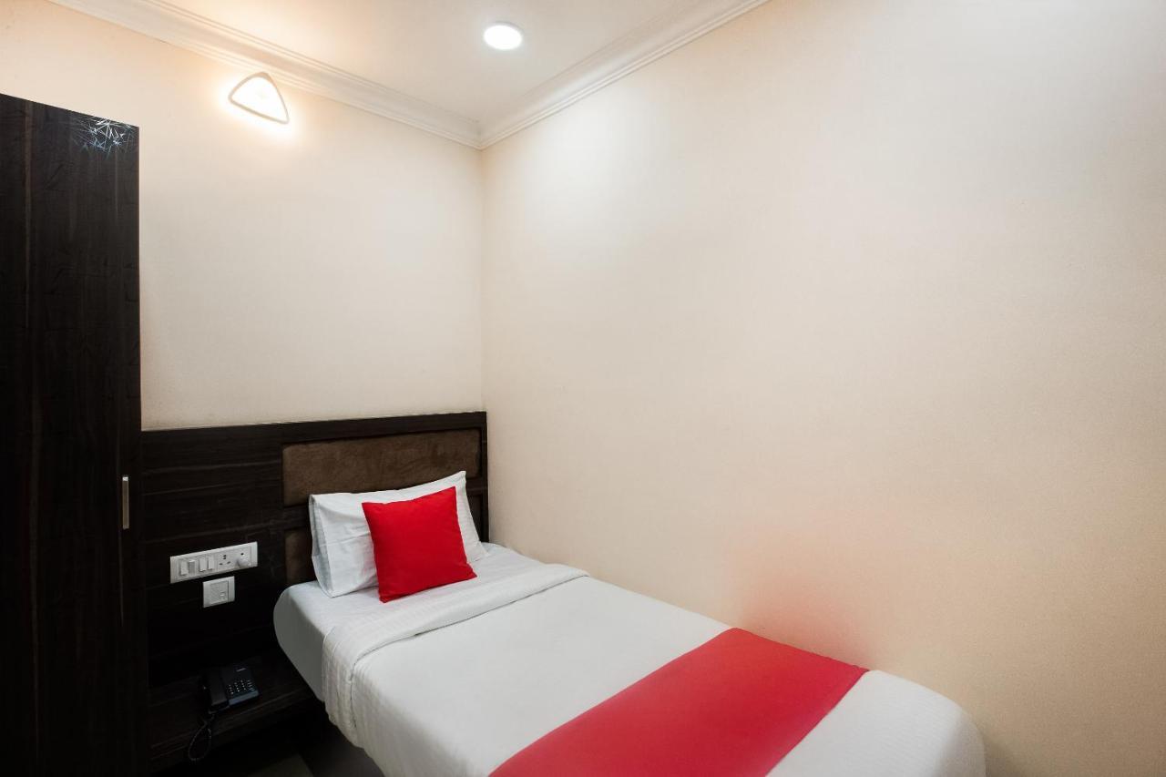 Hotel Park Tower Chennai Bagian luar foto